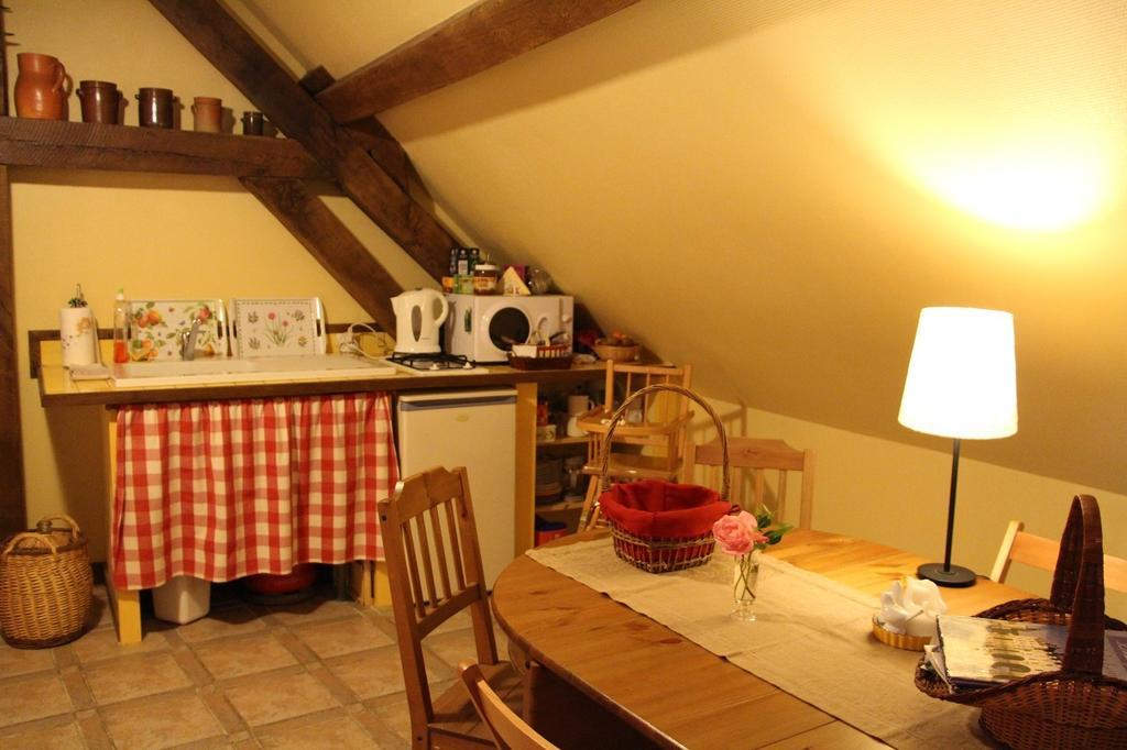 Le Clos De Chatres Oisly エクステリア 写真