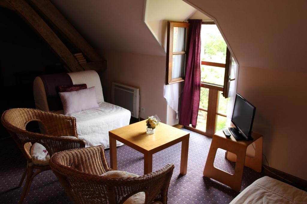 Le Clos De Chatres Oisly 部屋 写真